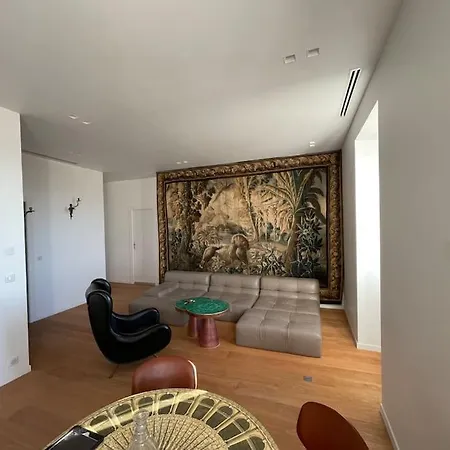 Homestay 5 Mn Du Centre De Beaulieu. *