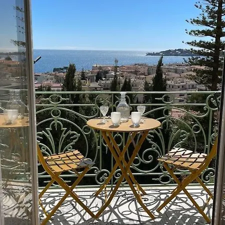 5 Mn Du Centre De Beaulieu. Privat bolig